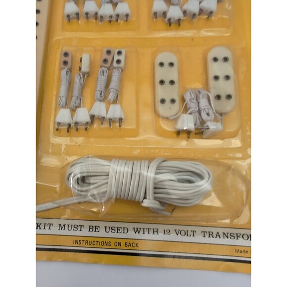 Dollhouse Miniature 12v Wiring System Power Strip w/Transformer 1:12 Scale - Picture 5 of 6